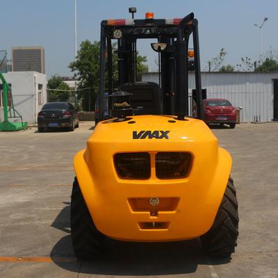 3.5 Ton 2WD Compact All Terrain Forklift Yanmar 4TNE98(EUIII) Japanese Engine
